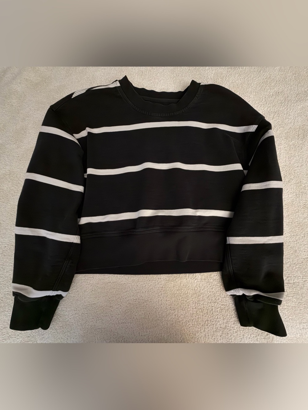 Lululemon Perfectly Oversized Cropped Crew Stripe Black White Size 2 - Picture 6 of 7